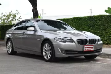 BMW 525d 3.0 F10 2011 รถบ้านมือเดียวออกศูนย์ เจ้าของดูแลดีมาก ซื้อสดฟรีแวท