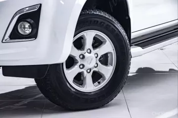 1C092 ISUZU D-MAX 1.9 Z CAB HI-LANDER MT 2016