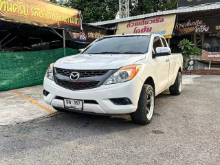 2015 Mazda BT-50 PRO 2.2 V รถกระบะ ผ่อนเริ่มต้น 4,xxx บาท