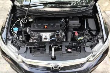 Honda Civic 1.8 FB E i-VTEC 2012 รถบ้านมือเดียวออกป้ายแดงมา ชุดแต่งศูนย์รอบคัน ฟรีดาวน์ได้