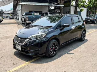 Nissan Note 1.2 V เกียร์ออโต้ ปี 2018 ผ่อนเริ่มต้น 4,xxx บาท