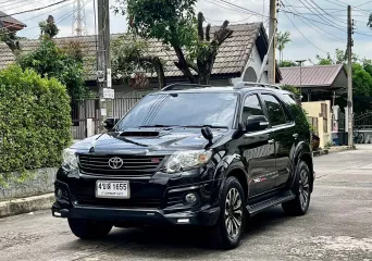 ขายรถ Toyota Fortuner 3.0 TRD Sportivo 4WD ปี2015 SUV 