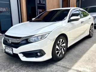 ขาย รถมือสอง 2018 Honda CIVIC 1.8 EL i-VTEC รถเก๋ง 4 ประตู 