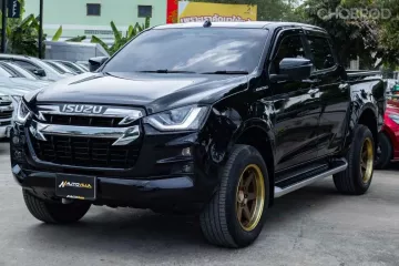 2020 Isuzu Dmax Cab4 Hilander 1.9 Z M/T รถสวยสภาพพร้อมใช้งาน สภาพใหม่กริป