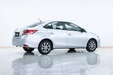 2A516 Toyota VIOS 1.5 Mid รถเก๋ง 4 ประตู 2020 