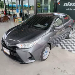 2021 Toyota Yaris Ativ 1.2 Entry รถเก๋ง 5 ประตู 