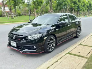 2016 Honda CIVIC 1.8 EL i-VTEC รถเก๋ง 4 ประตู รถสภาพดี มีประกัน