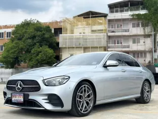 ซื้อขายรถมือสอง 2022 Benz E220d AMG Sport W213 : Facelift AT