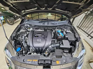 2021 Mazda 2 1.3 C รถเก๋ง 4 ประตู 