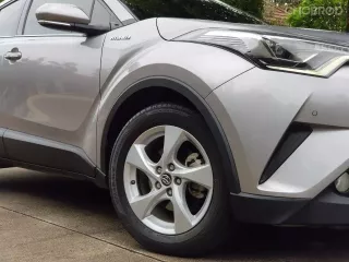 2019 TOYOTA C-HR HYBRID HIGH