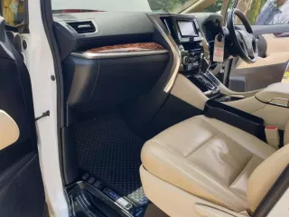 2019 Toyota ALPHARD 2.5 Hybrid E-Four 4WD รถตู้/MPV 