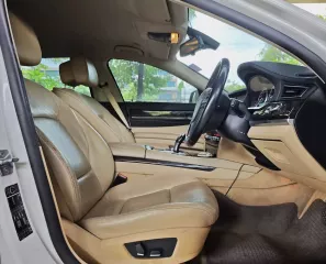 BMW 730LD F02 Business ปี 2012