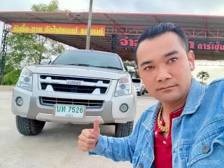 2010 Isuzu D-Max 2.5 Hi-Lander Super Titanium MT รถกระบะ 