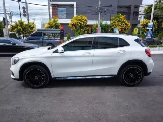 2019 Mercedes-Benz GLA250 2.0 AMG Dynamic รถเก๋ง 5 ประตู เจ้าของขายเอง รถสวย ไมล์แท้ มือเดียว 