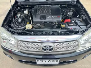 Toyota Fortuner 3.0 V 4WD ปี 2010 