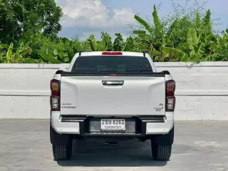 2022 Isuzu D-Max 3.0 V-Cross M รถกระบะ รถบ้านมือเดียว