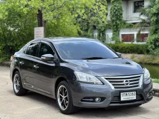 NISSAN SYLPHY 1.8V รุ่นท้อป เกียร์ออโต้ ปี 2013