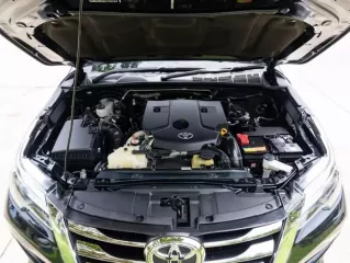 ขายรถ TOYOTA FORTUNER 2.8 TRD 2WD ปี 2018