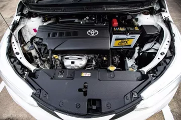 2018 Toyota YARIS 1.2 E รถเก๋ง 5 ประตู 