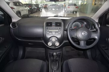 2013 Nissan Almera 1.2 E รถเก๋ง 4 ประตู 