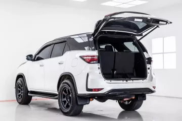 TOYOTA FORTUNER 2.4 LEGENDER 4WD 2021