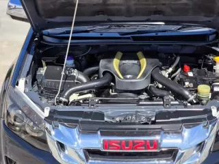 ซื้อขายรถมือสอง ISUZU D-Max X-Series Hi-Lander AT TURBO  ปี2015  