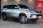 2016 Toyota Fortuner 2.4 V รถครอบครัวอเนกประสงค์ยอดนิยม MODEL 2016 ขับเคลื่อน 2 ล้อ P2725-0