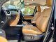 2017 Toyota Fortuner 2.8 V 4WD SUV ออกรถง่าย-8