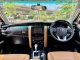 2017 Toyota Fortuner 2.8 V 4WD SUV ออกรถง่าย-12