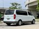 2011 Hyundai Grand Starex 2.5 VIP รถตู้ ออกรถง่าย-3
