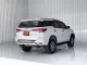 2015 Toyota Fortuner 2.4 V SUV รถบ้านแท้-4