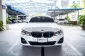 BMW 330e M Sport  Plug-in Hibrid ปี 2020 สีขาว-1