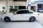 BMW 330e M Sport  Plug-in Hibrid ปี 2020 สีขาว-2