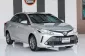 2017 Toyota VIOS 1.5 E รถเก๋ง 4 ประตู ผ่อนเริ่มต้น 5,XXX.-รถสวยเดิม มือแรกออกห้าง ประวัติเช็คศูนย์-2