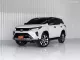 2021 Toyota Fortuner 2.4 Legender SUV รถบ้านแท้-0