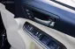 2017 Toyota CAMRY 2.0 G รถเก๋ง 4 ประตู -12
