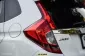 กลิ่นใหม่ยังอยู่ ไมล์เพียง6หมื่น🔥2017 Honda JAZZ 1.5 V i-VTEC รถเก๋ง 5 ประตู -9