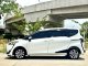 Toyota Sienta 1.5V ปี 2017  11500กม-3