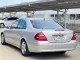 2004 Mercedes-Benz E240 2.6 Avantgarde รถเก๋ง 4 ประตู รถสภาพดี มีประกัน-4