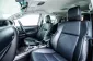 4A255 Toyota Fortuner 2.4 V SUV 2020 -5