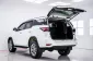 4A255 Toyota Fortuner 2.4 V SUV 2020 -7