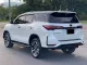 2021 Toyota Fortuner 2.8 Legender SUV รถบ้านแท้ ไมล์น้อย มือเดียว เจ้าของขายเอง -5