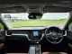 2018 Volvo XC60 2.0 D4 Momentum 4WD SUV รถบ้านแท้ ไมล์ต่ำ 68,000 กม-4