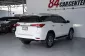 2019 Toyota Fortuner 2.4 V SUV รถสวย-1