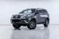 5A834  Toyota Fortuner 2.4 V SUV 2020-18