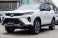 2022 Toyota Fortuner 2.4 Legender รถสวยสภาพพร้อมใช้งาน ไม่แตกต่างจากป้ายแดงเลย-0