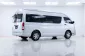 5A803 Toyota COMMUTER 3.0 D รถตู้/VAN 2017 -15