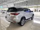  2022 Toyota Fortuner 2.4 V SUV AT - 4WD ออกรถใช้เงิน 0 บาท-4