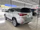  2022 Toyota Fortuner 2.4 V SUV AT - 4WD ออกรถใช้เงิน 0 บาท-7