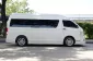 Toyota Hiace 3.0 COMMUTER D4D 2017 รถบ้านใช้งานในครอบครัวป้ายฟ้า ใช้งานน้อยไมล์ 9 หมื่นกว่าโล-4